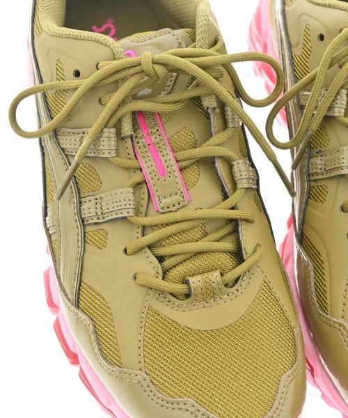 asics รองเท้าผ้าใบ