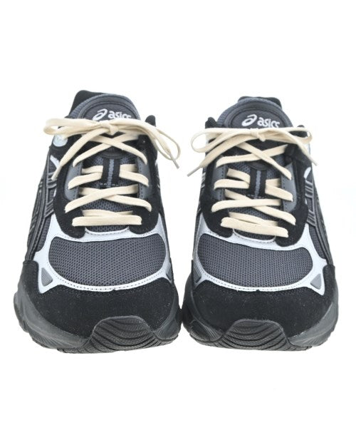 asics รองเท้าผ้าใบ