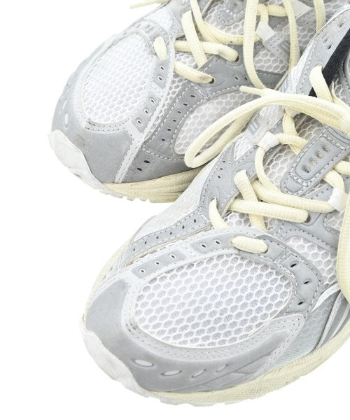 asics รองเท้าผ้าใบ