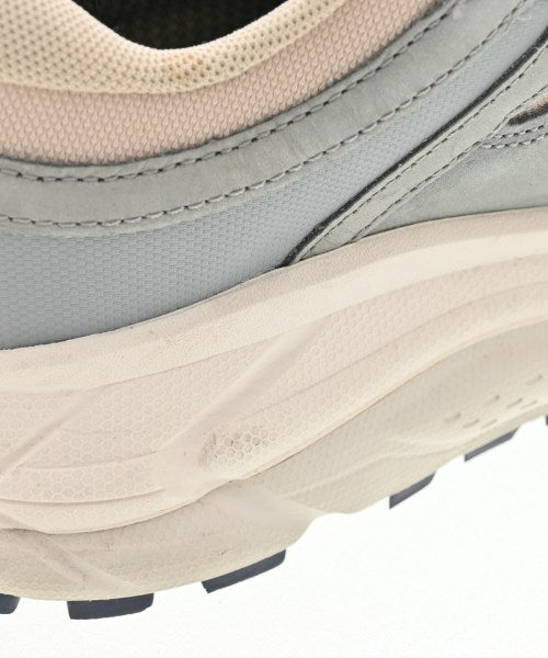 asics รองเท้าผ้าใบ