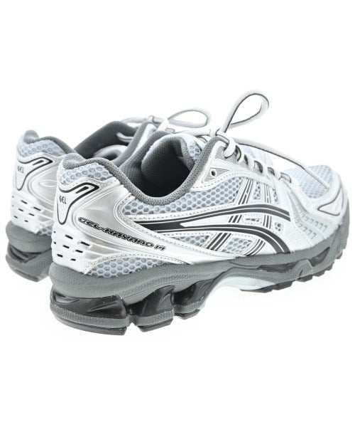asics รองเท้าผ้าใบ