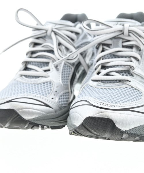 asics รองเท้าผ้าใบ
