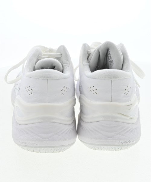 asics รองเท้าผ้าใบ