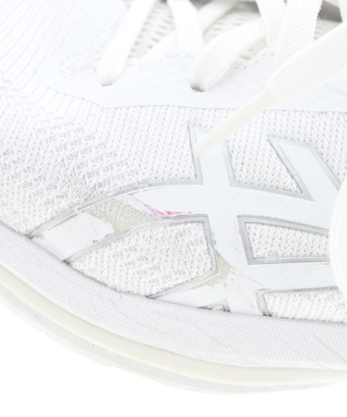 asics รองเท้าผ้าใบ