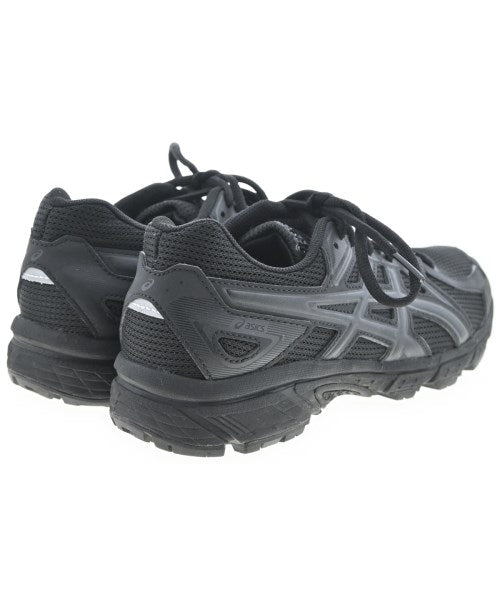 asics รองเท้าผ้าใบ