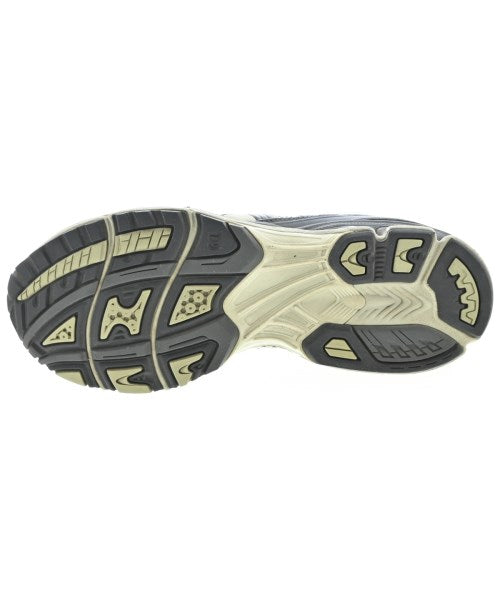 asics รองเท้าผ้าใบ