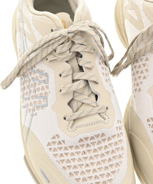 asics รองเท้าผ้าใบ