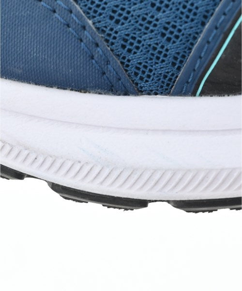 asics รองเท้าผ้าใบ