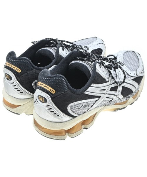 asics รองเท้าผ้าใบ