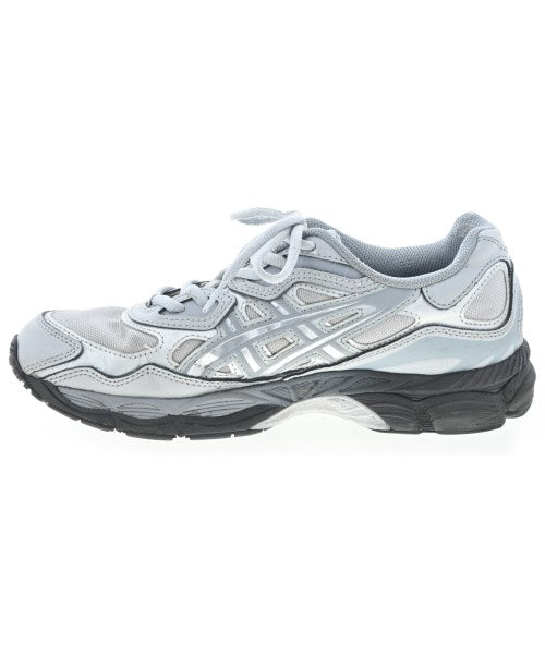 asics รองเท้าผ้าใบ