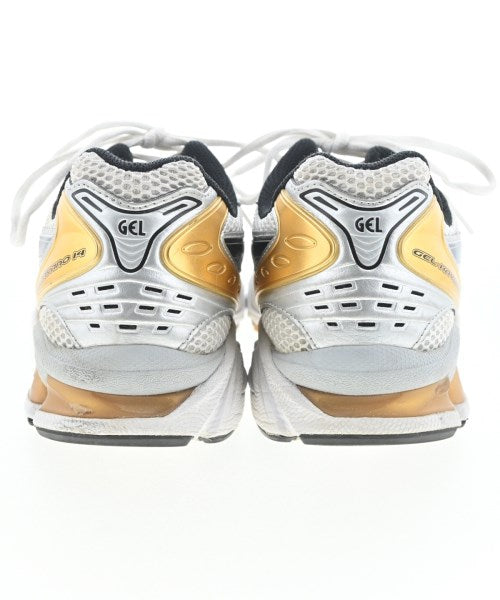 asics รองเท้าผ้าใบ