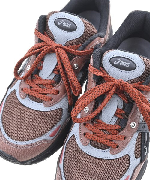 asics รองเท้าผ้าใบ