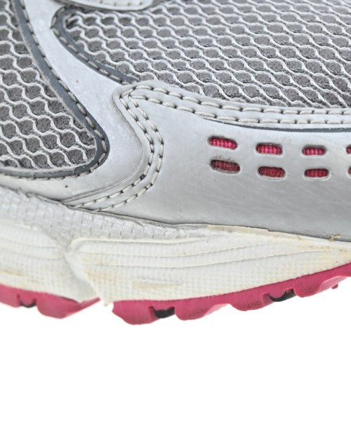 asics รองเท้าผ้าใบ