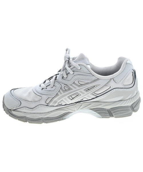 asics รองเท้าผ้าใบ