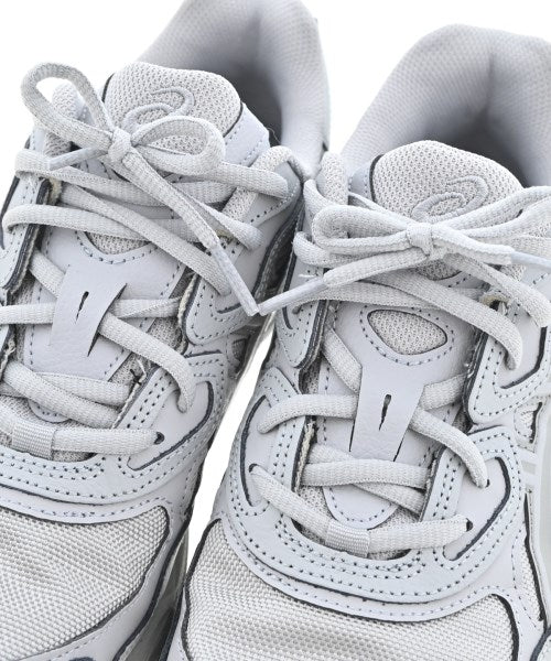 asics รองเท้าผ้าใบ