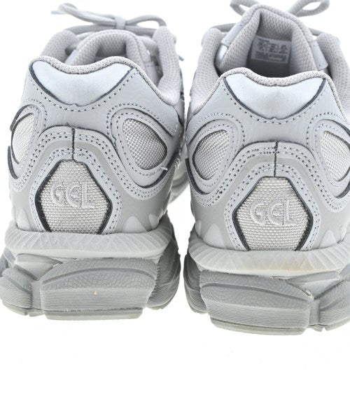 asics รองเท้าผ้าใบ