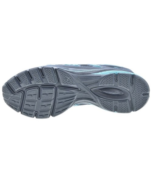 asics รองเท้าผ้าใบ
