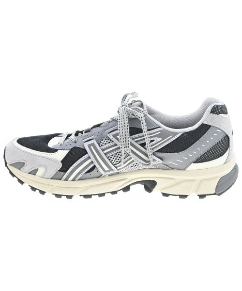 asics รองเท้าผ้าใบ