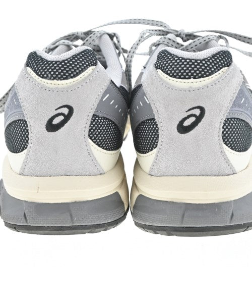 asics รองเท้าผ้าใบ