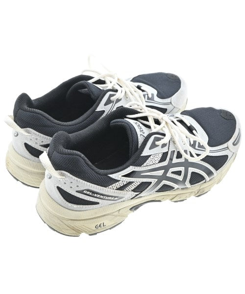 asics รองเท้าผ้าใบ