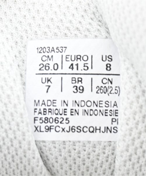 asics รองเท้าผ้าใบ