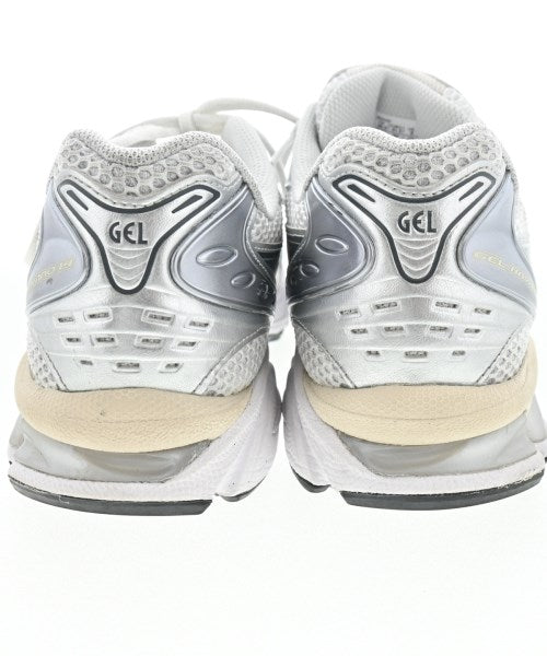 asics รองเท้าผ้าใบ