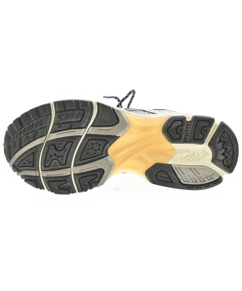 asics รองเท้าผ้าใบ