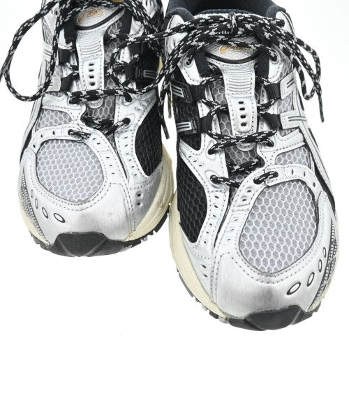 asics รองเท้าผ้าใบ