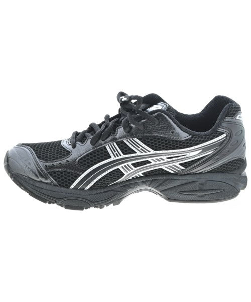 asics รองเท้าผ้าใบ