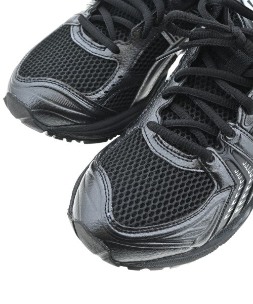 asics รองเท้าผ้าใบ