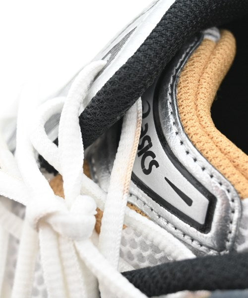 asics รองเท้าผ้าใบ
