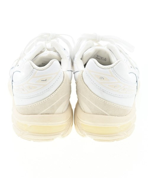 asics รองเท้าผ้าใบ