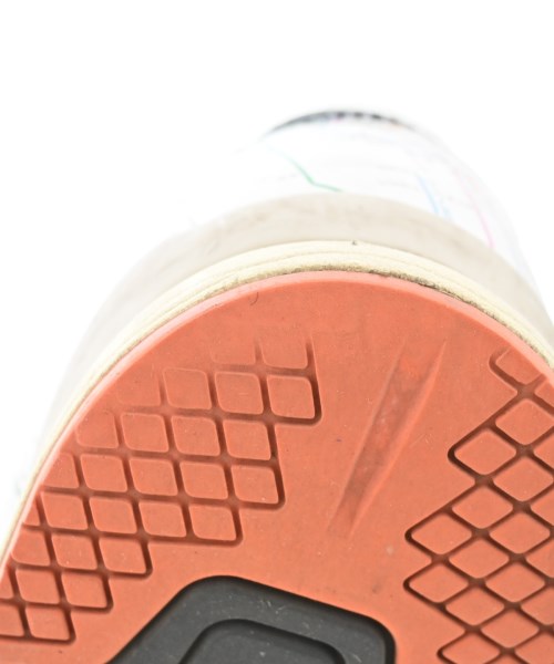 asics รองเท้าผ้าใบ