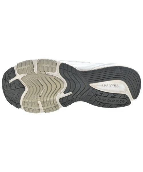 New Balance รองเท้าผ้าใบ