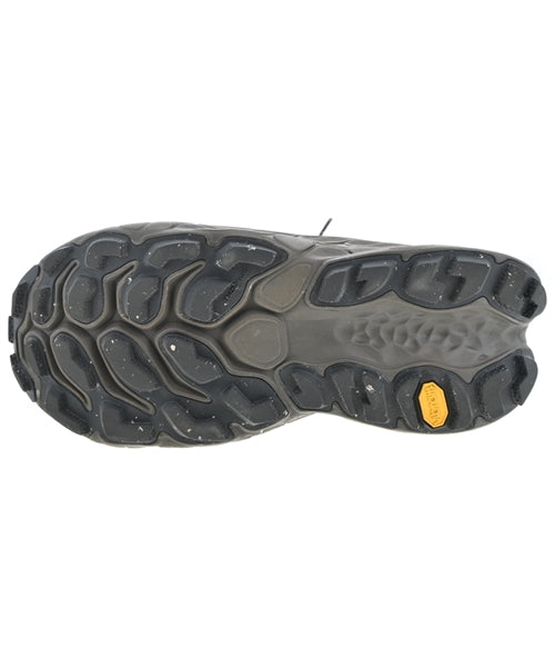 New Balance รองเท้าผ้าใบ