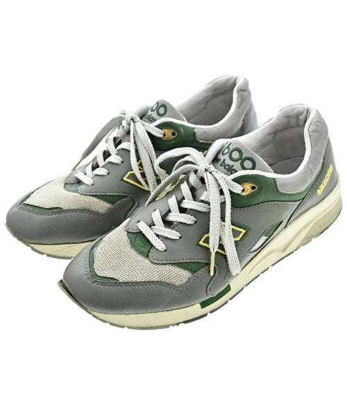 New Balance รองเท้าผ้าใบ