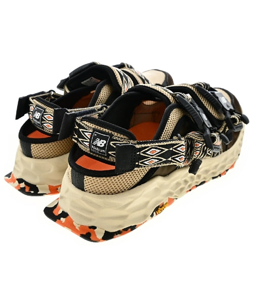 New Balance รองเท้าผ้าใบ