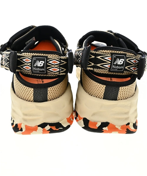 New Balance รองเท้าผ้าใบ