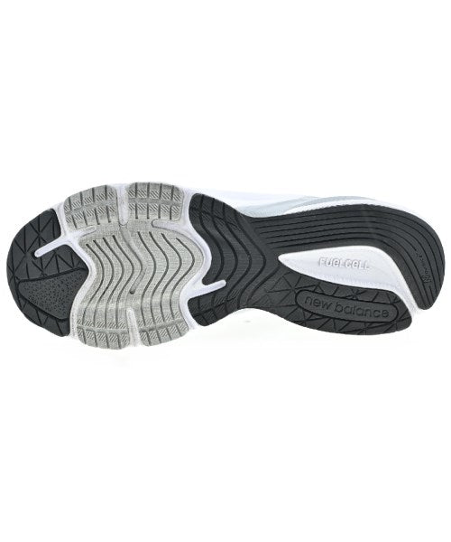 New Balance รองเท้าผ้าใบ