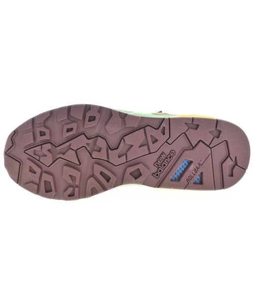 New Balance รองเท้าผ้าใบ