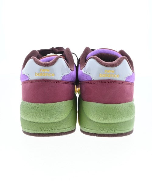 New Balance รองเท้าผ้าใบ