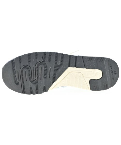 New Balance รองเท้าผ้าใบ