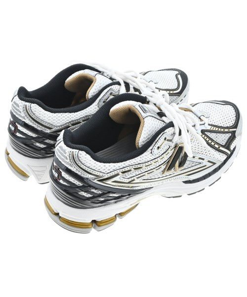 New Balance รองเท้าผ้าใบ