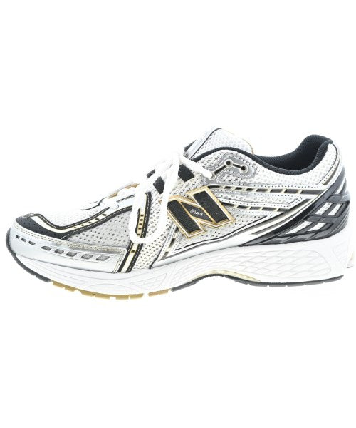 New Balance รองเท้าผ้าใบ