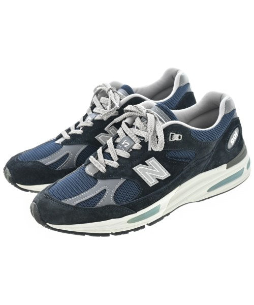 New Balance รองเท้าผ้าใบ