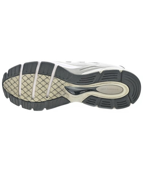 New Balance รองเท้าผ้าใบ