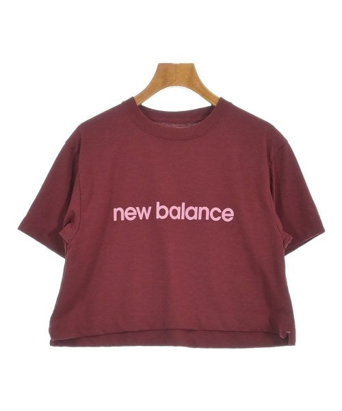 New Balance เสื้อยืด/เสื้อท็อปส์