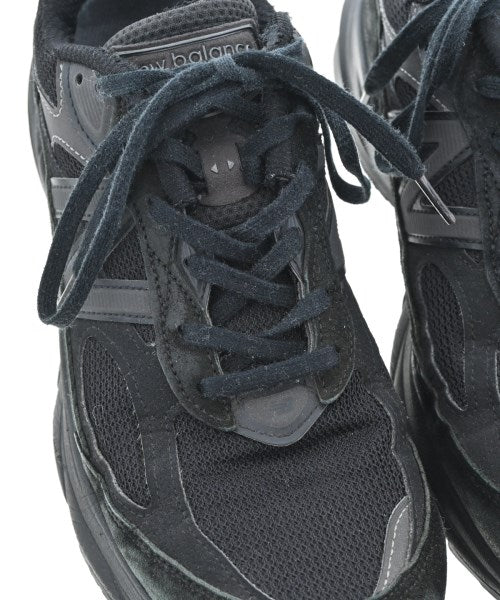 New Balance รองเท้าผ้าใบ