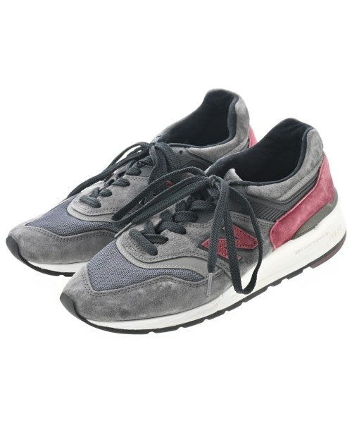 New Balance รองเท้าผ้าใบ