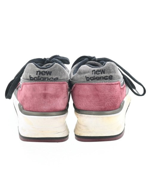 New Balance รองเท้าผ้าใบ